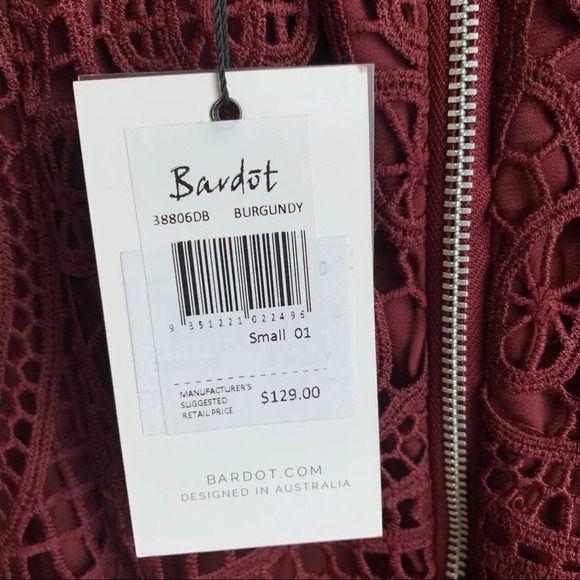 Bardot Versailles Lace Pencil Dress In Burgundy NWT Sz Small - Picture 7 of 8